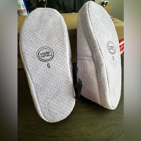 New Wonder Nation Girls Dream Big Aline Purple Slippers Size 6 - Picture 8 of 8